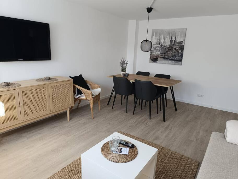 Strandnahe Ferienwohnung Тіммендорфер-Штранд Екстер'єр фото